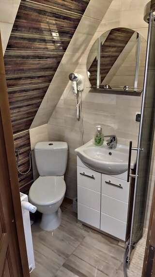 Фермерские дома U Marii & Mariana Leśnica Двухместный номер с 1 кроватью и собственной ванной комнатой-3