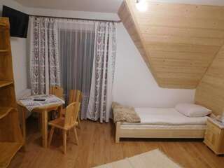 Фермерские дома U Marii & Mariana Leśnica Трехместный номер с ванной комнатой-10